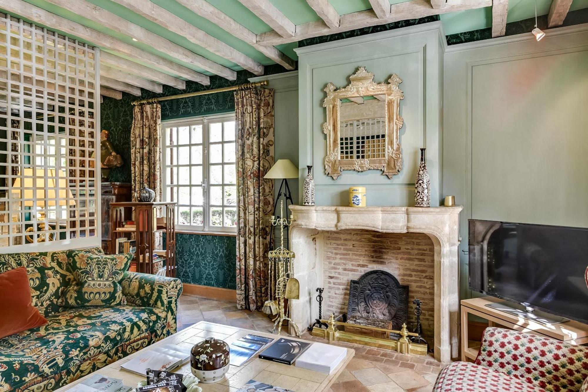Cazaudehore, Maison Forestiere De Charme, Restaurant Gastronomique, Terrasse Ombragee Et Jardin Saint-Germain-en-Laye Luaran gambar