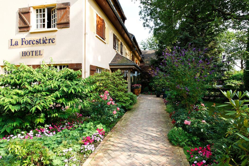 Cazaudehore, Maison Forestiere De Charme, Restaurant Gastronomique, Terrasse Ombragee Et Jardin Saint-Germain-en-Laye Luaran gambar